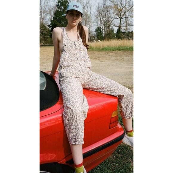 Urban Outfitters Camille Cotton Printed Overalls Leopard Print Streetwear Sz SP - Picture 1 of 10